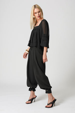 Bata de Manga Bufante Com Pregas - PRETO