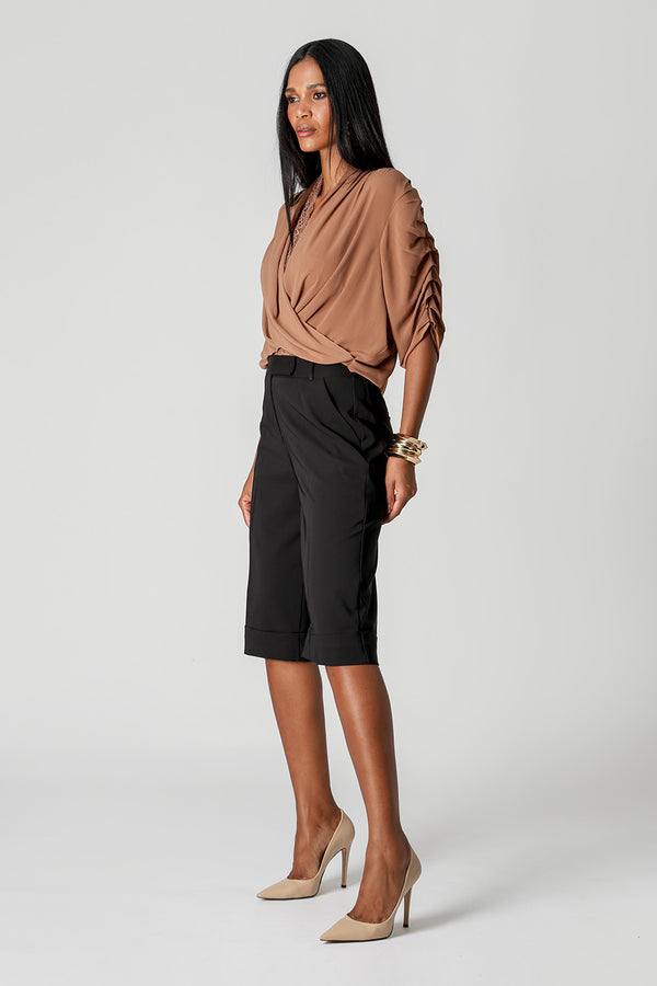 Blusa Cachequer Chiffon Plissado Com Renda