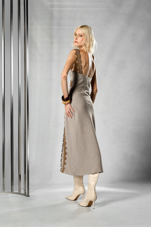 Vestido Midi Tartan com Renda e Fenda