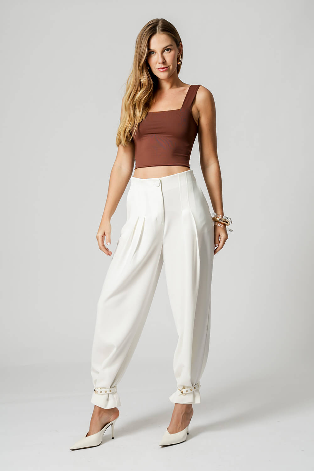 Blusa Cropped De Alça Larga - TABACO