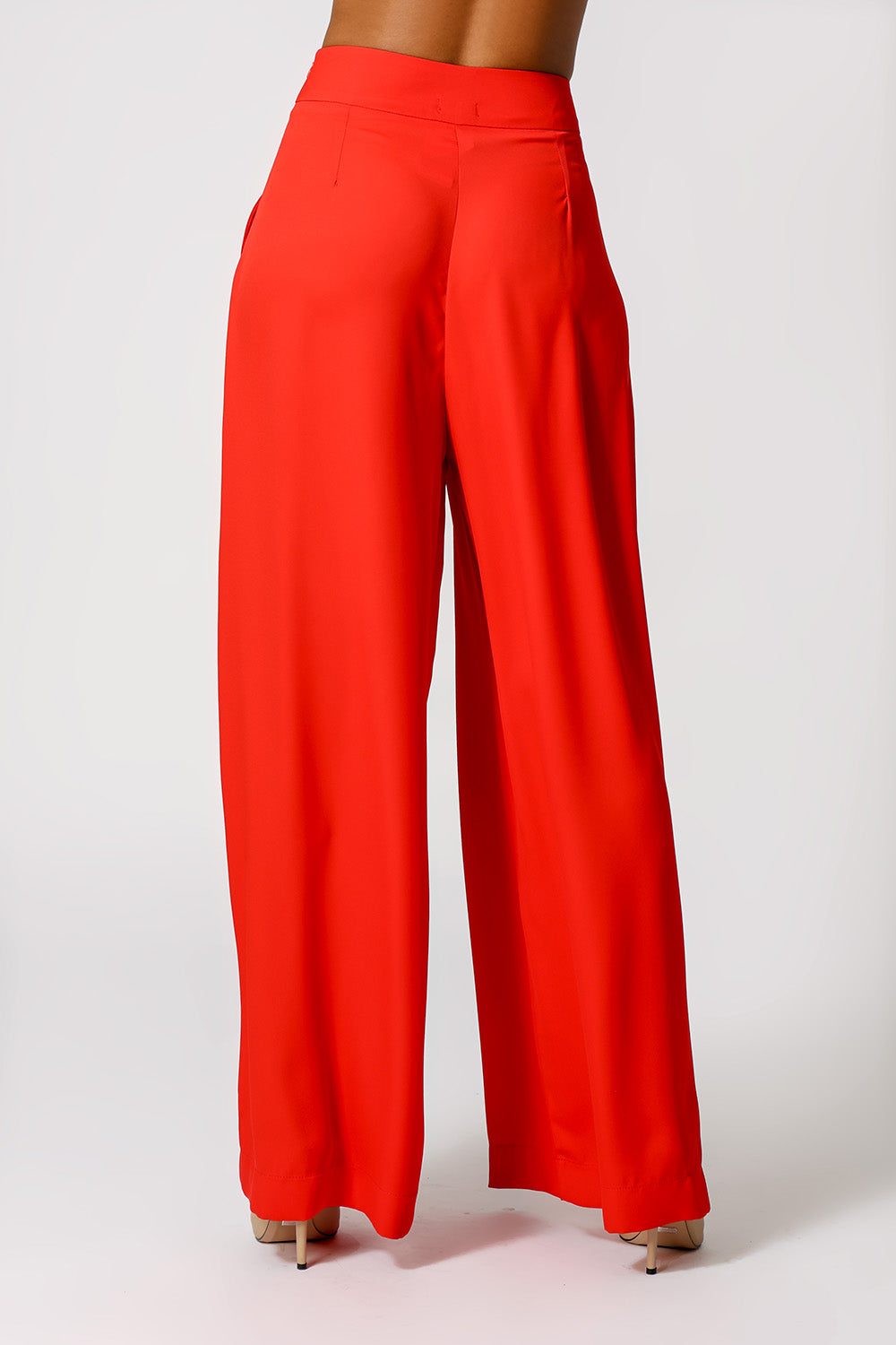 Calça Pantalona Com Prega Frontal - VERMELHO