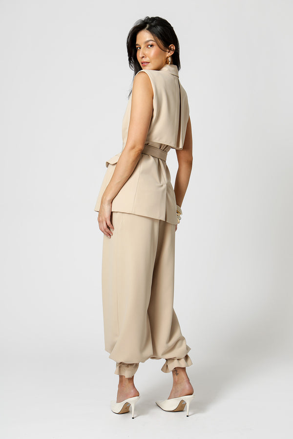 Colete Alfaiataria 4 Botões - AREIA