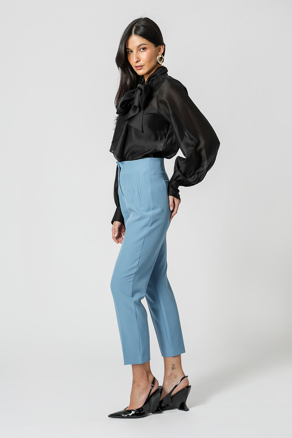 Camisa Com Laço Amplo - PRETO