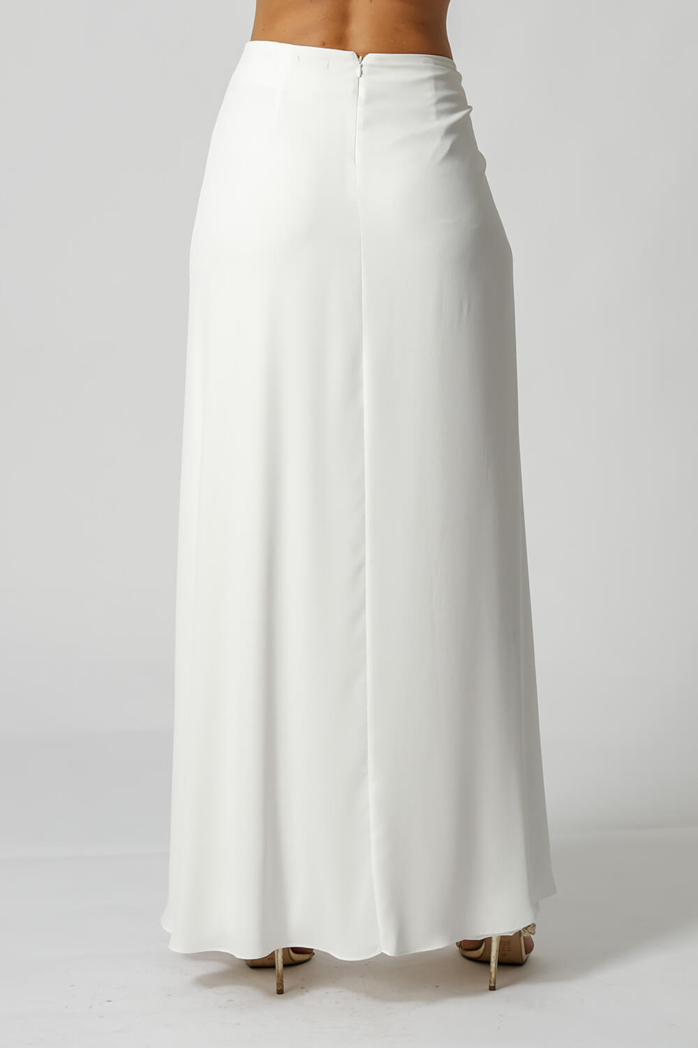 Saia Com Calça Interna e Fivela - OFF WHITE