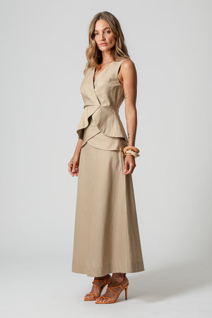 Blusa Transpassada Com Pala Assimétrica - AREIA