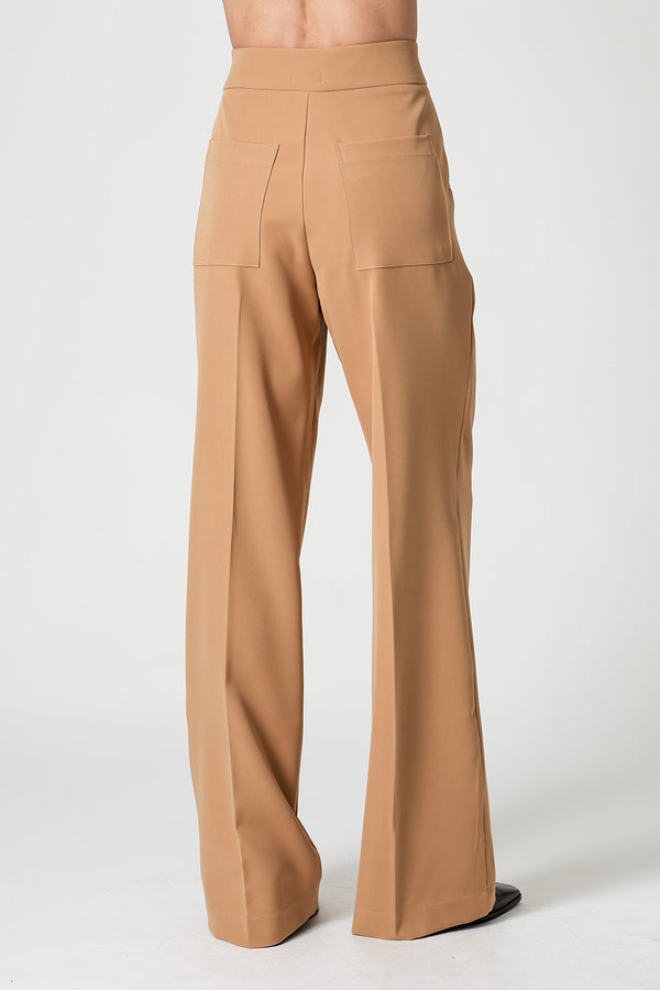 Calça Pantalona Com Vinco