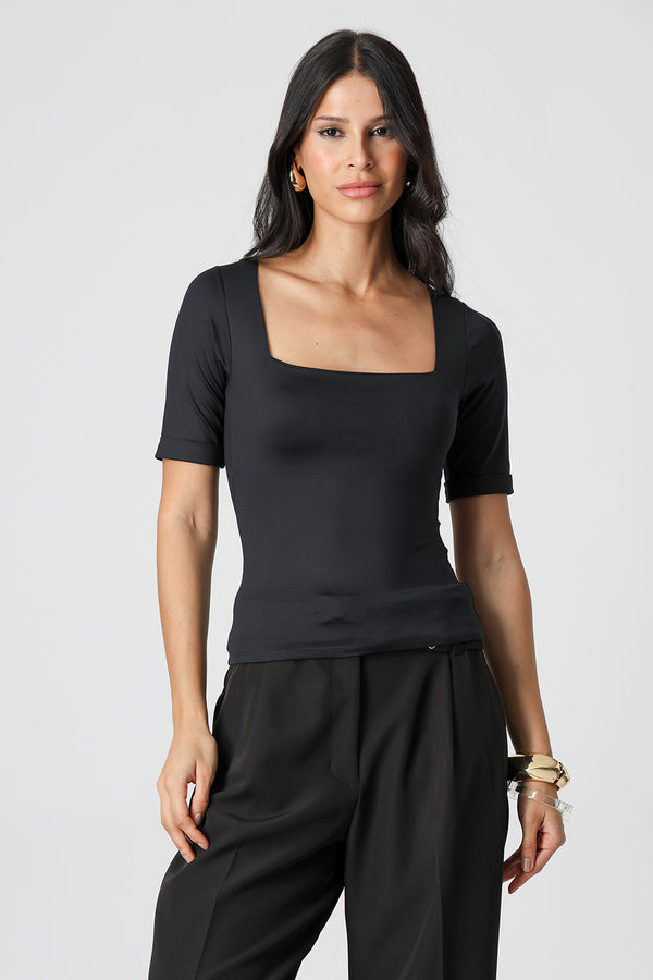 Blusa Decote Quadrado Malha Amni