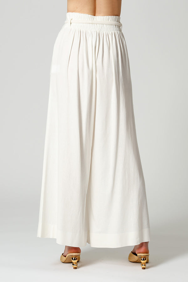 Calça Ampla Com Cinto De Cordão