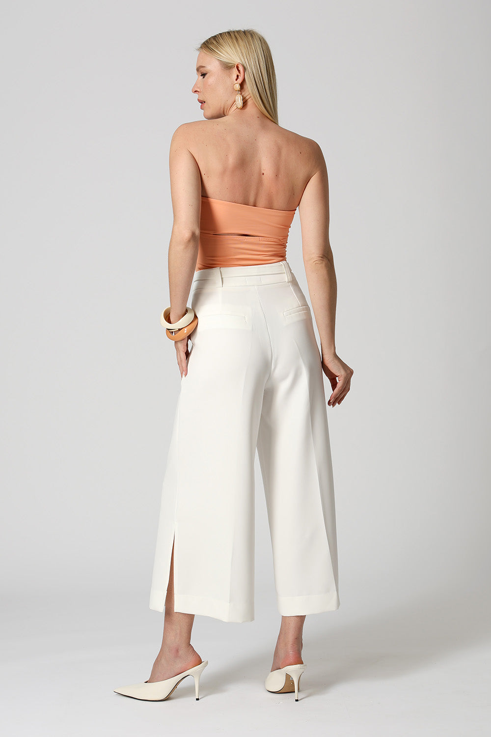 Blusa Strapless Decote Reto - SALMAO