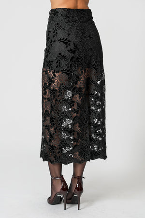 Saia Midi Reta de Renda Guippir