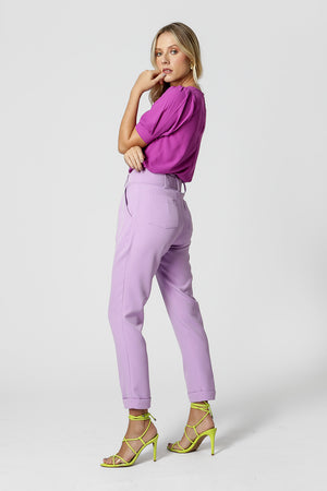 Blusa con mangas abullonadas - MORADA