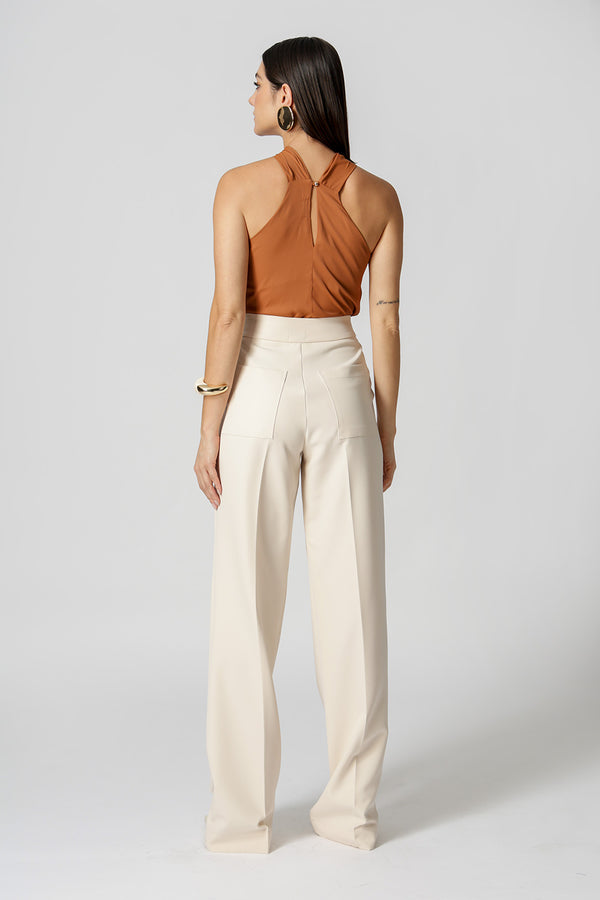 Blusa Com Fivela No Decote - TERRA