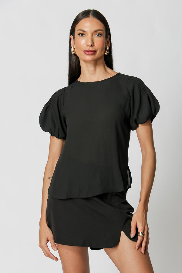 Blusa con mangas globo - NEGRA