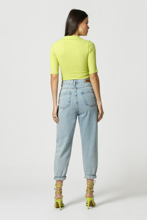 Blusa básica con cuello en V - CANA