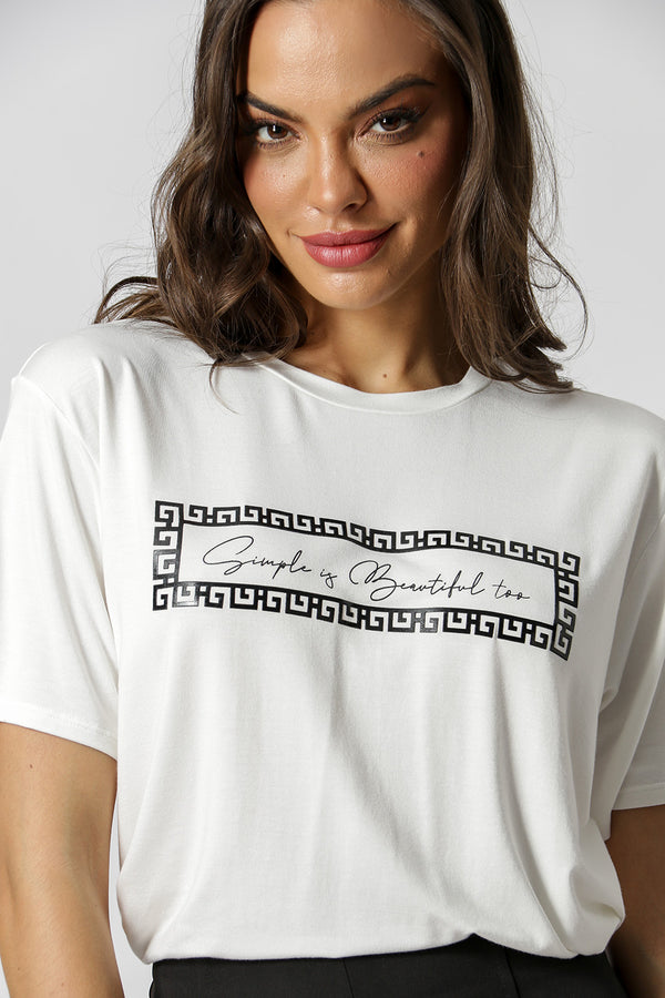 Camiseta con estampado escrito - CRU