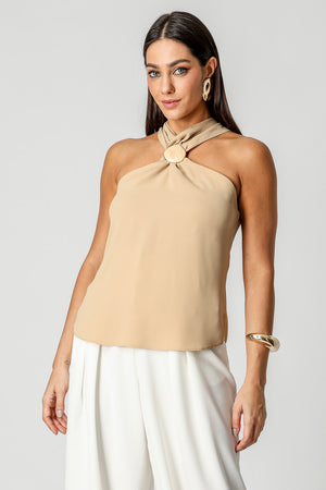 Blusa Crepe Com Fivela Marmorizada No Decote