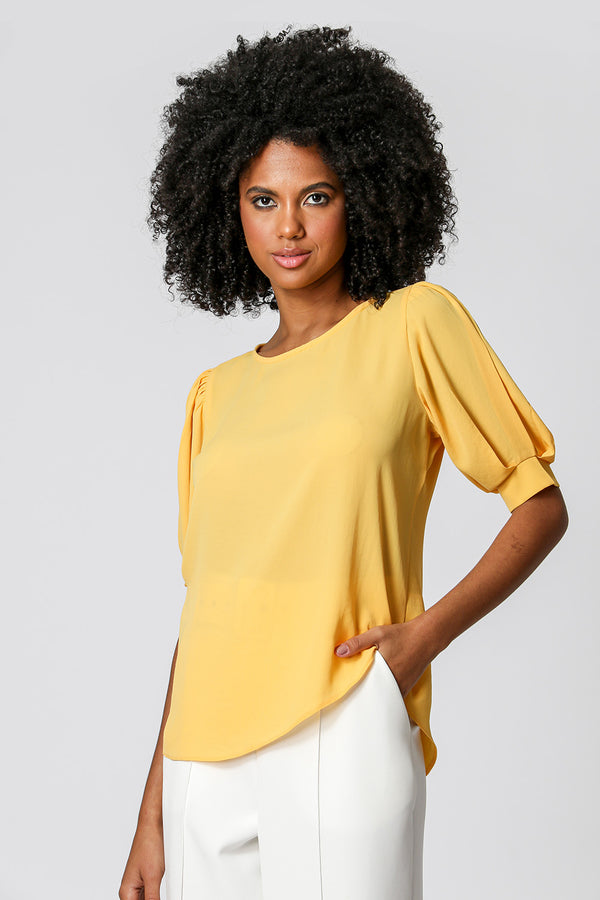 Blusa con mangas abullonadas - SOL