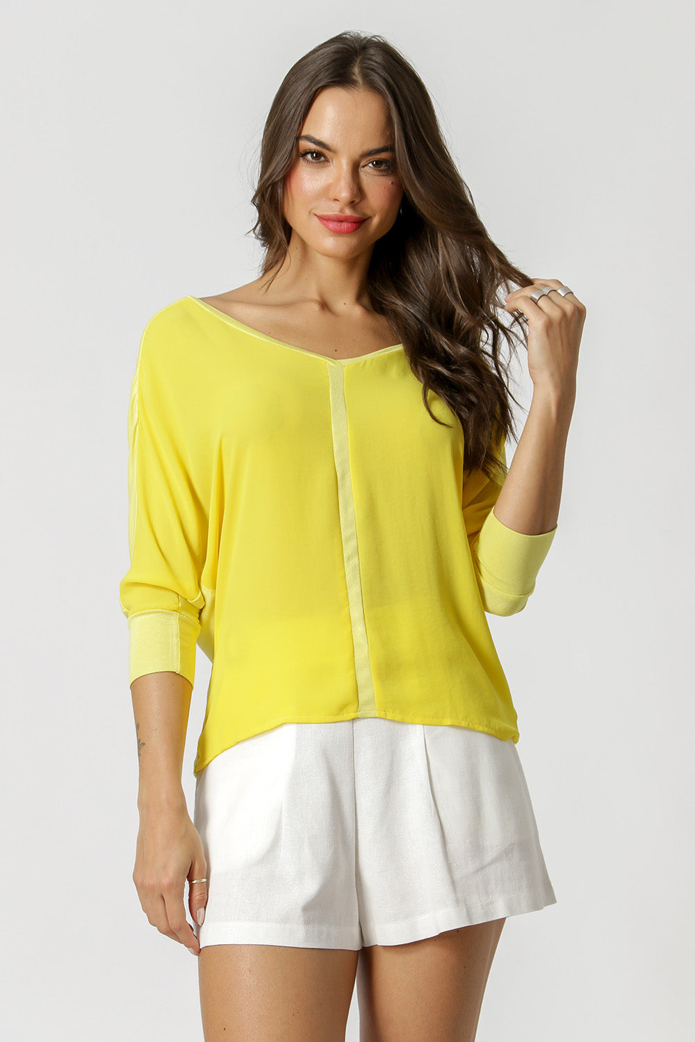 Blusa bicolor con mangas murciélago - AMARILLO 6